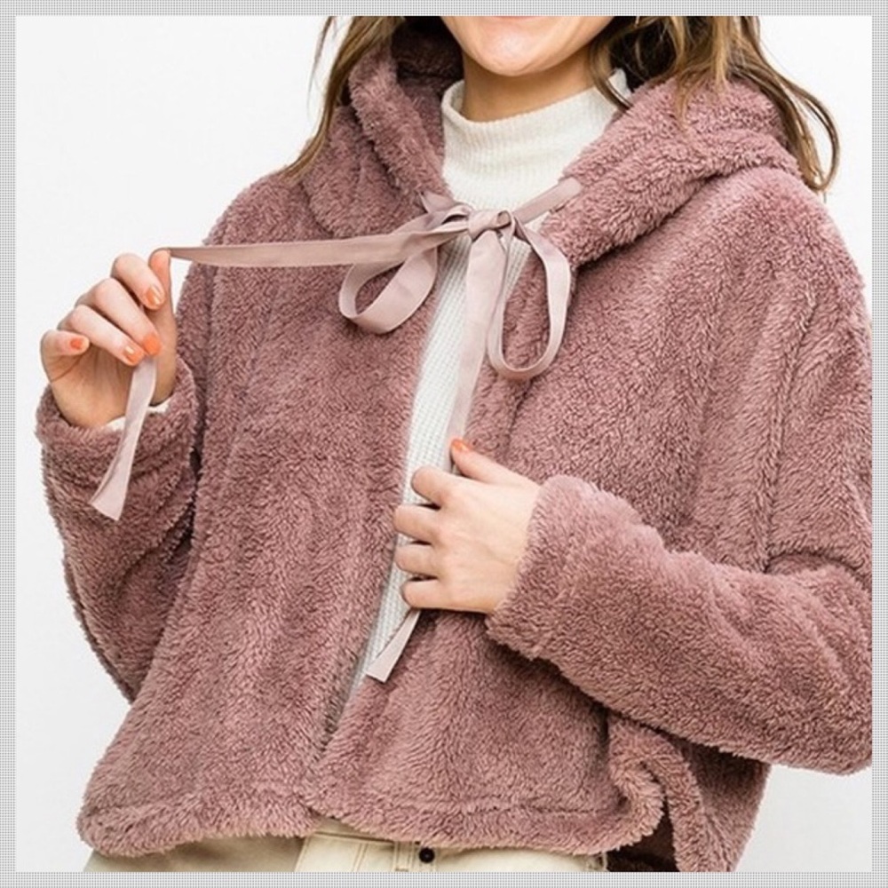 NEW! FAUX FUR JACKET